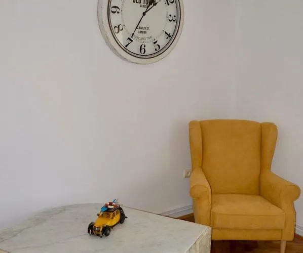 Joy Prefectura 1 Apartment *